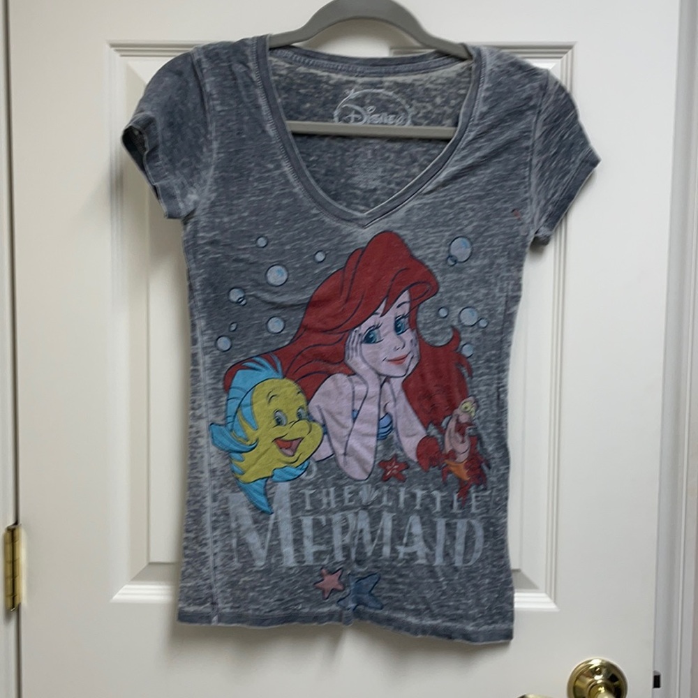 🌺2 for $10🌺 Disney Little Mermaid T-shirt